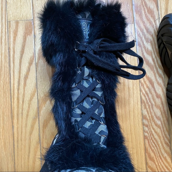 Rare Coach Jennie Winter Boots with fur lined trim - Picture 3 of 4